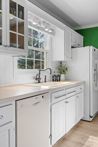 8064 Curtis Lane, Eden Prairie, MN 55347