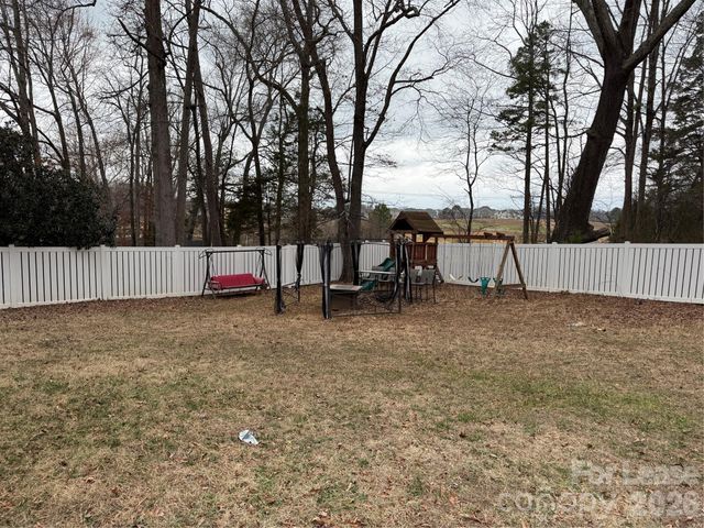 15622 Troubadour Lane, Huntersville, NC 28078