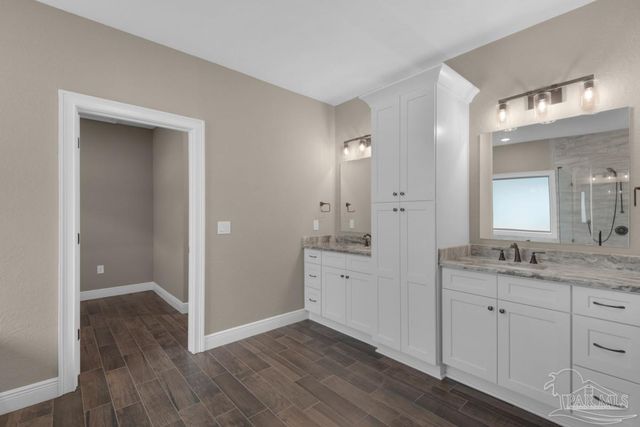 6576 Liberty St, Navarre, FL 32566