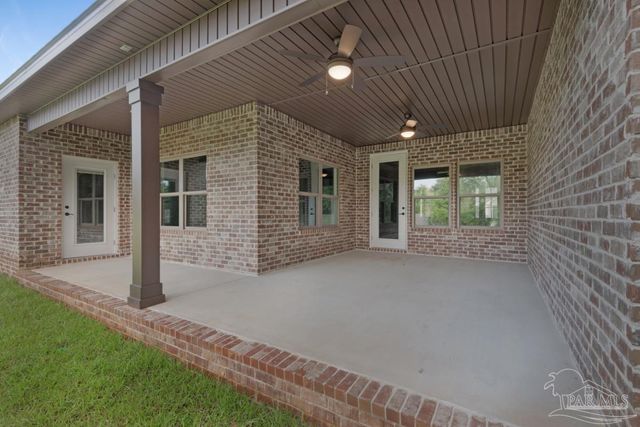 6576 Liberty St, Navarre, FL 32566