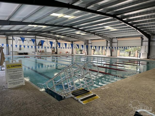 6576 Liberty St, Navarre, FL 32566