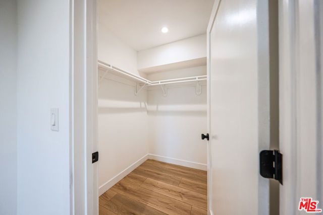 1525 S Carmelina Avenue 1527, Los Angeles, CA 90025