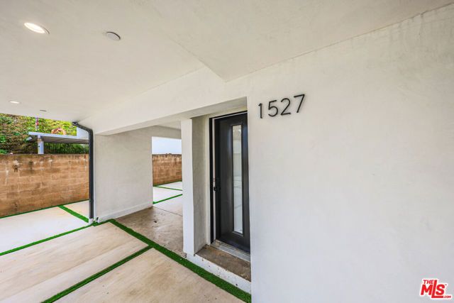 1525 S Carmelina Avenue 1527, Los Angeles, CA 90025