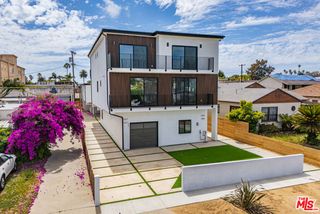 1525 S Carmelina Avenue 1527, Los Angeles, CA 90025