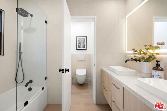 15864 Marlin Place, Van Nuys, CA 91406