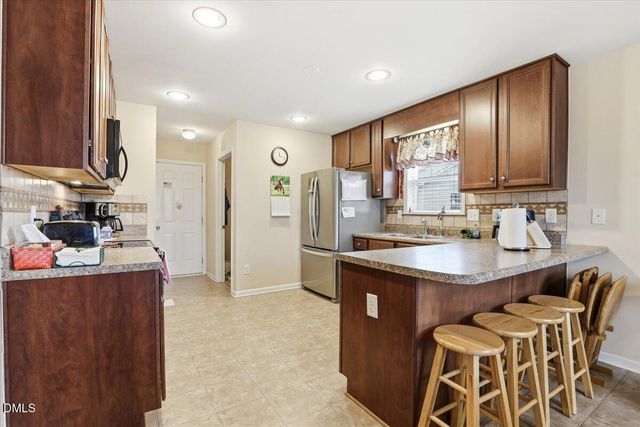 40 Farmgate Court, Selma, NC 27576