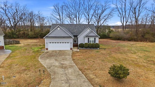 40 Farmgate Court, Selma, NC 27576