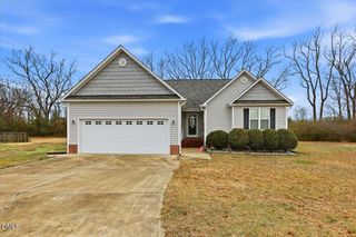 40 Farmgate Court, Selma, NC 27576