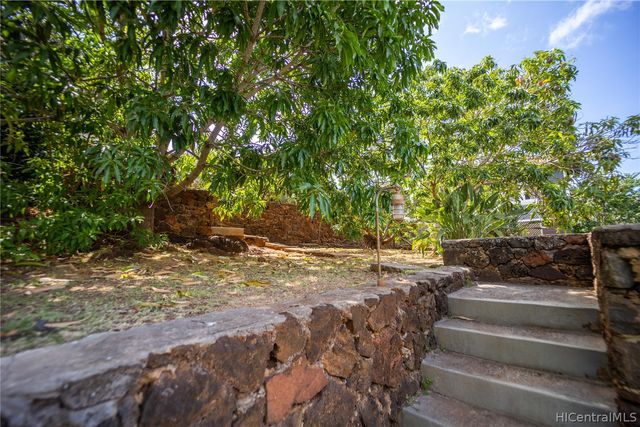 766 Ocean View Drive, Honolulu, HI 96816