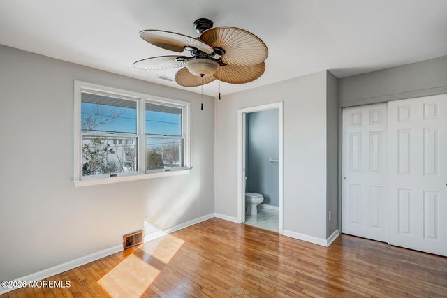 2402 -L- Central Avenue, Barnegat Light, NJ 08006