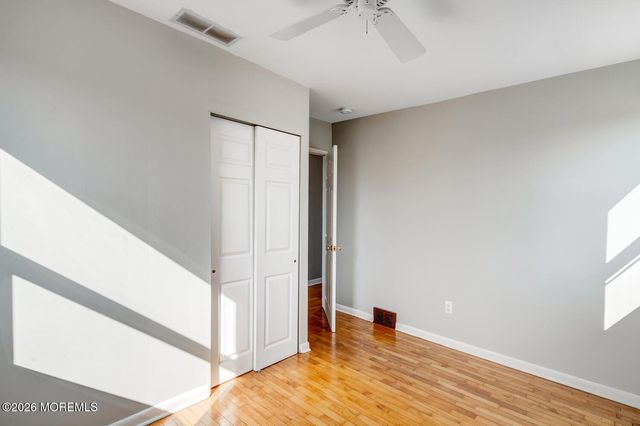 2402 -L- Central Avenue, Barnegat Light, NJ 08006