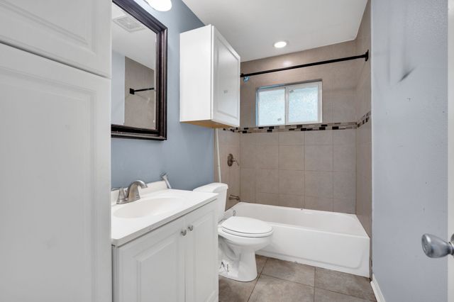 419 HighCrest Drive, Dallas, TX 75232
