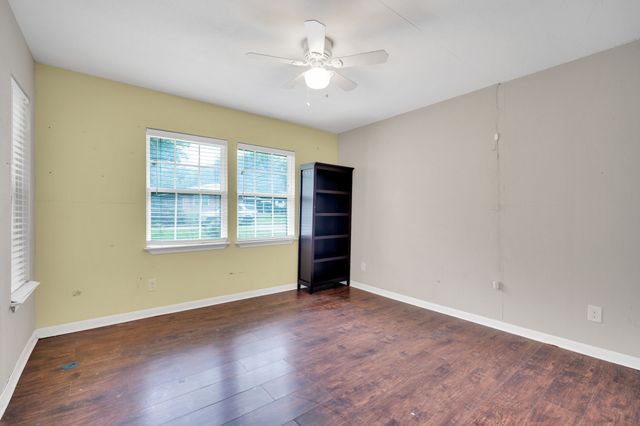 419 HighCrest Drive, Dallas, TX 75232