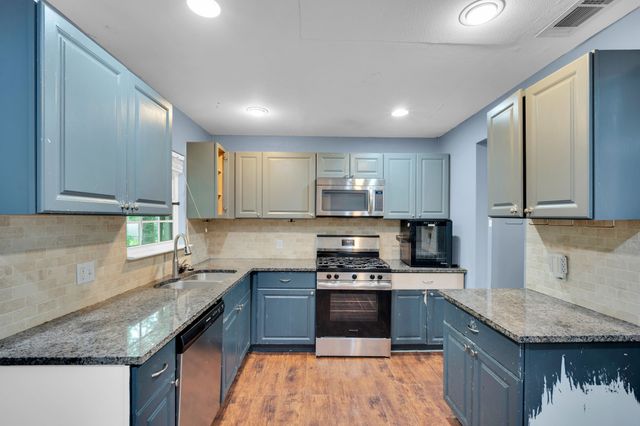 419 HighCrest Drive, Dallas, TX 75232