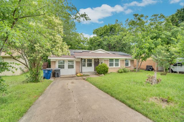 419 HighCrest Drive, Dallas, TX 75232