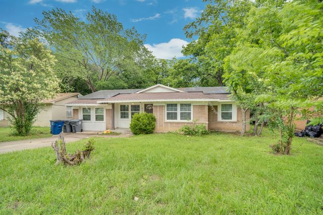 419 HighCrest Drive, Dallas, TX 75232