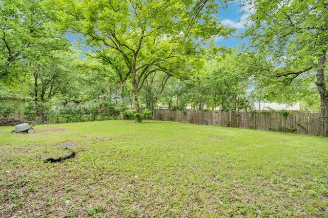 419 HighCrest Drive, Dallas, TX 75232