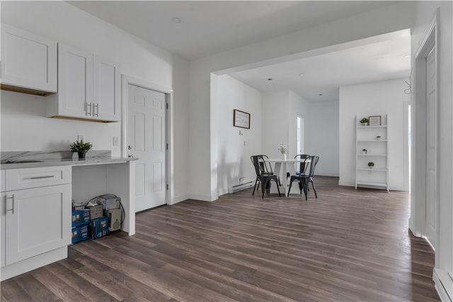 27 Greenville Avenue, Johnston, RI 02919