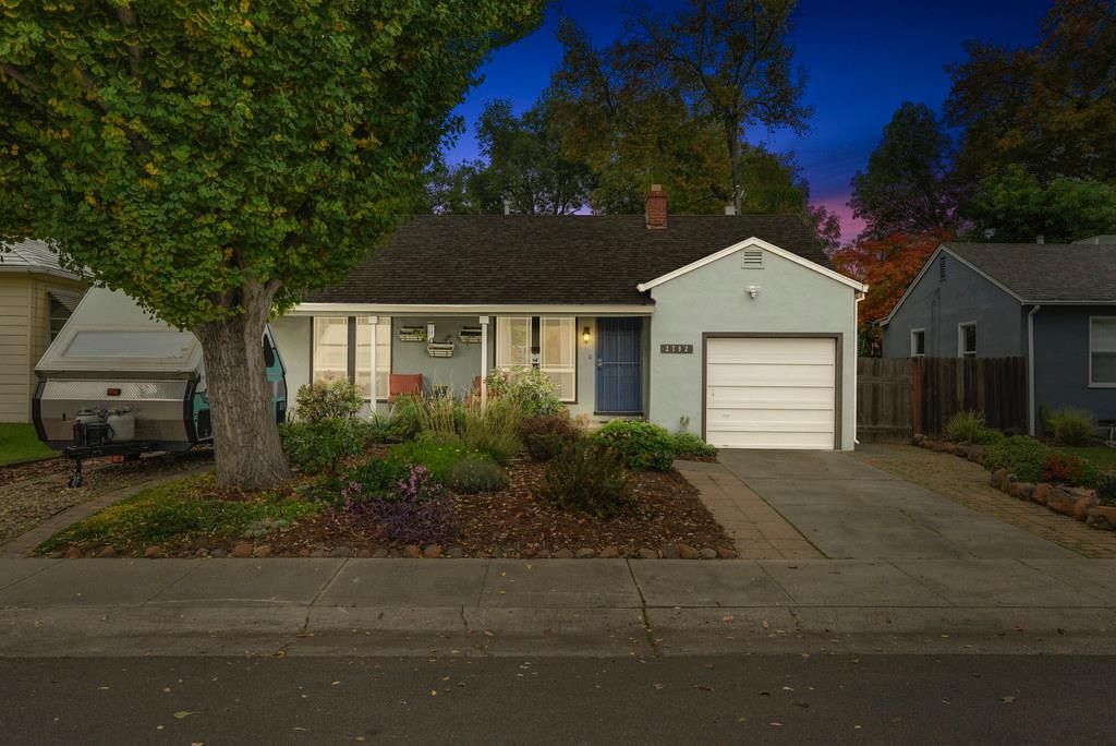 2792 San Luis Ct, Sacramento, CA 95818