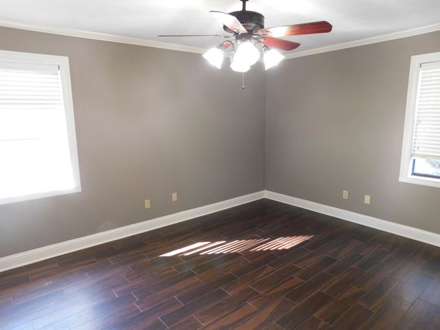 1001 DOGWOOD ST, Gilmer, TX 75644