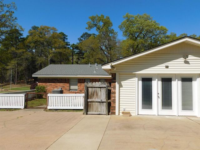 1001 DOGWOOD ST, Gilmer, TX 75644