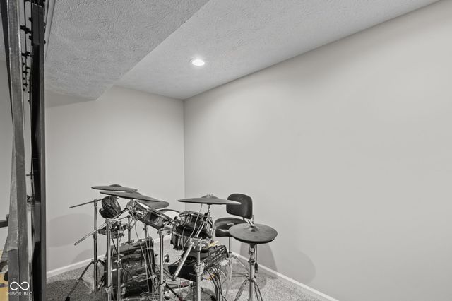 14023 Knightstown Drive W, Carmel, IN 46033