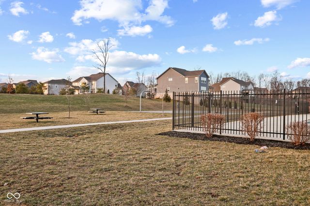 14023 Knightstown Drive W, Carmel, IN 46033