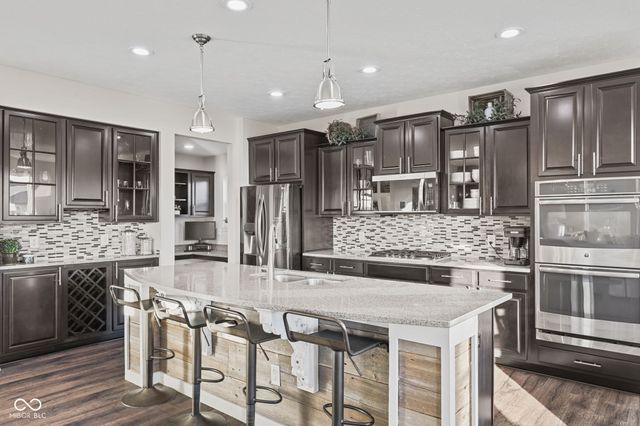 14023 Knightstown Drive W, Carmel, IN 46033