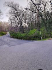 180 Hicks Rd, Nashville, TN 37221