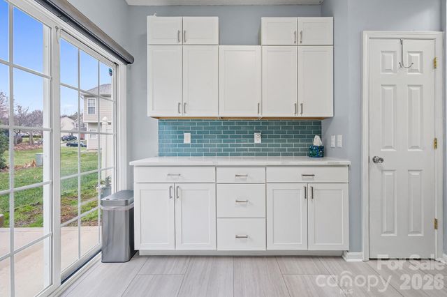 2737 Mill Valley Court, Matthews, NC 28105