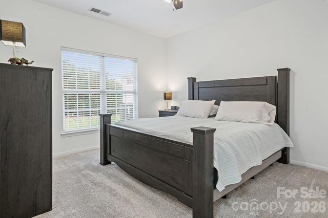 2737 Mill Valley Court, Matthews, NC 28105