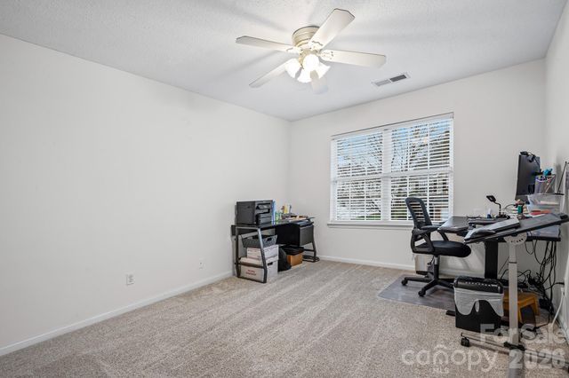 2737 Mill Valley Court, Matthews, NC 28105