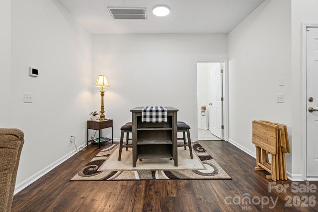 2737 Mill Valley Court, Matthews, NC 28105