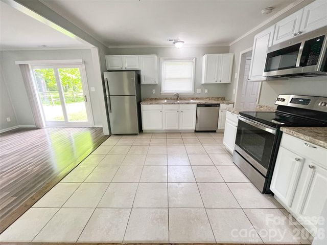 6525 Mcbride Street, Charlotte, NC 28215