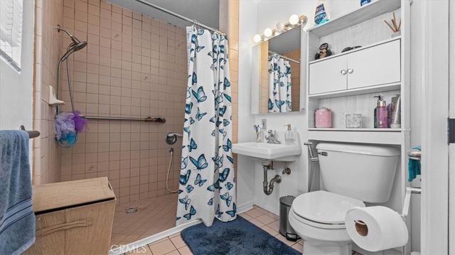 1513 W Cerritos Avenue, Anaheim, CA 92802