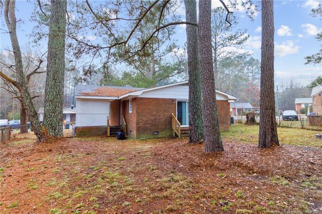 1445 Thelbert Drive, Fayetteville, NC 28301