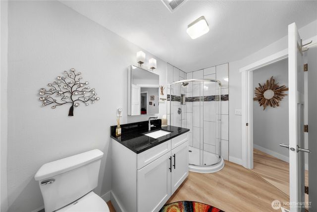 167 NW 12th Court, Oak Harbor, WA 98277