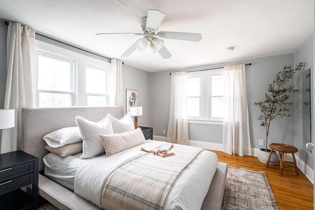 6723 W Wells STREET, Wauwatosa, WI 53213