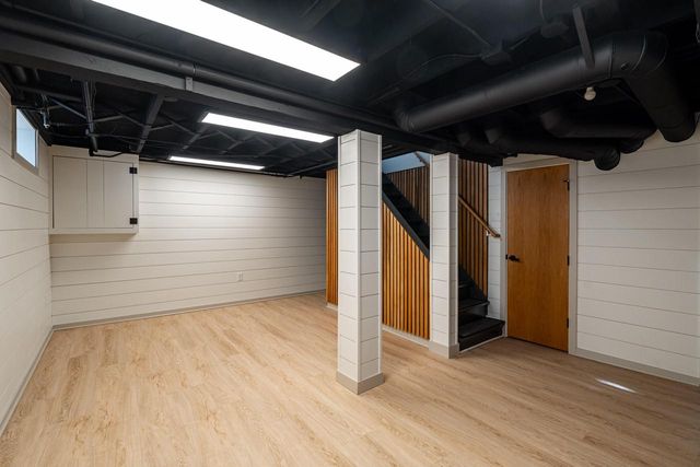 6723 W Wells STREET, Wauwatosa, WI 53213