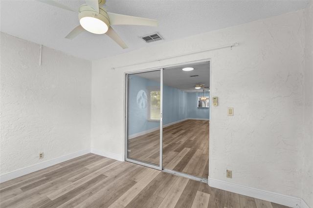 3351 STONEHAVEN COURT W C, Palm Harbor, FL 34684