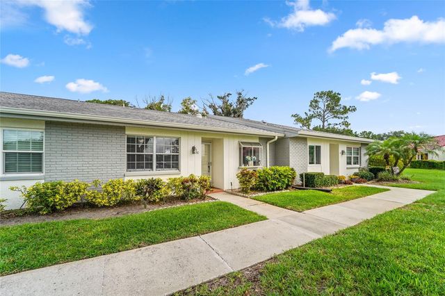 3351 STONEHAVEN COURT W C, Palm Harbor, FL 34684