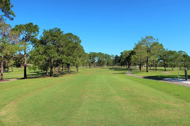 3351 STONEHAVEN COURT W C, Palm Harbor, FL 34684