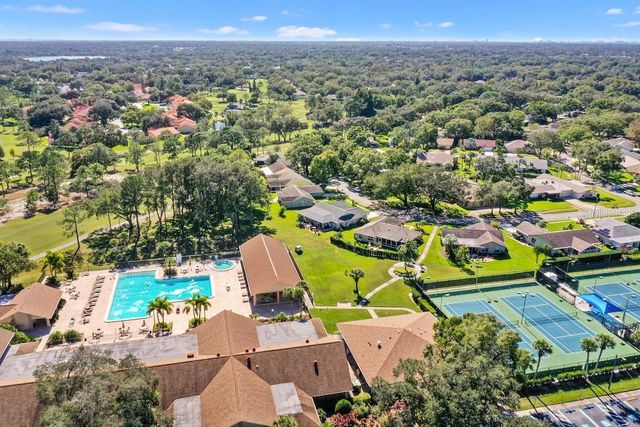 3351 STONEHAVEN COURT W C, Palm Harbor, FL 34684