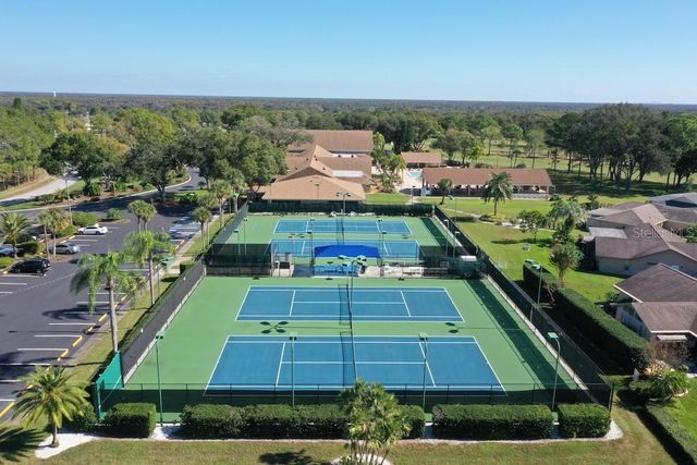 3351 STONEHAVEN COURT W C, Palm Harbor, FL 34684