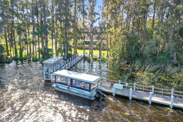 3351 STONEHAVEN COURT W C, Palm Harbor, FL 34684