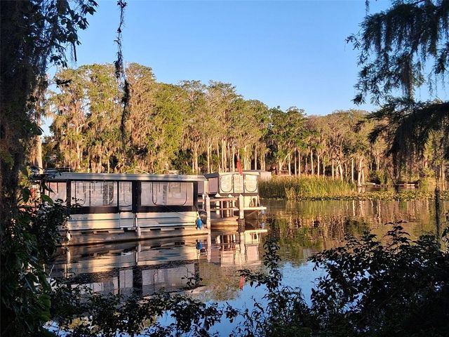 3351 STONEHAVEN COURT W C, Palm Harbor, FL 34684
