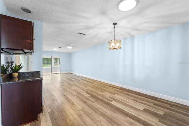3351 STONEHAVEN COURT W C, Palm Harbor, FL 34684
