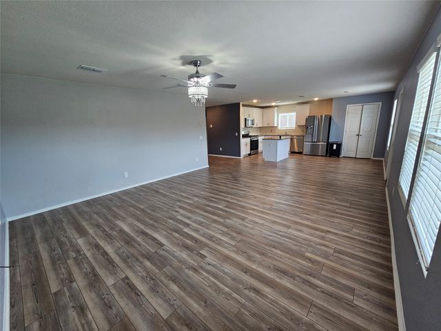 1045 Knightly Lane, Haslet, TX 76052