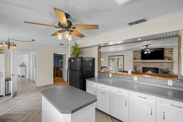 311 VZ County Road 3219, Wills Point, TX 75169