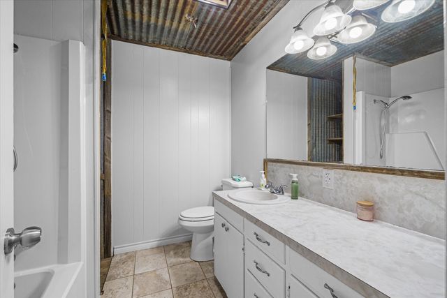 311 VZ County Road 3219, Wills Point, TX 75169
